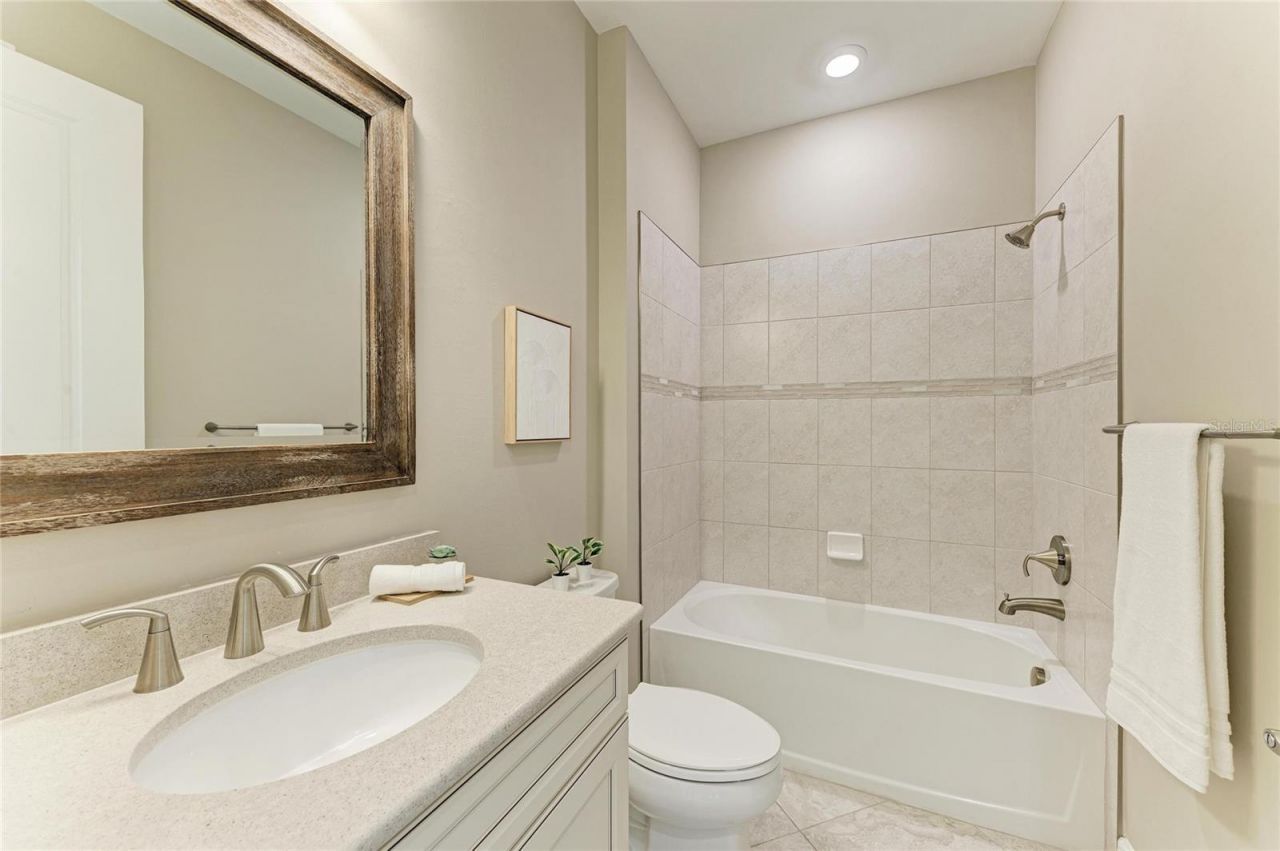 7110 Gradford Court, Bradenton, FL 34202 Photo