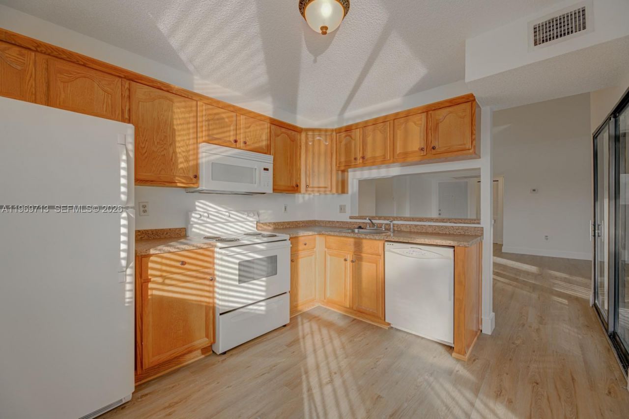 950 Constitution Dr , Unit 950H, Homestead, FL 33034 Photo