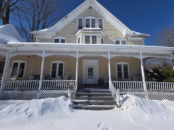 41 County Road 39, Round Top, NY 12473