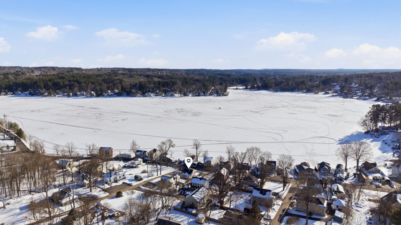 18 North Shore Road, Derry, NH 03038 Main Photo