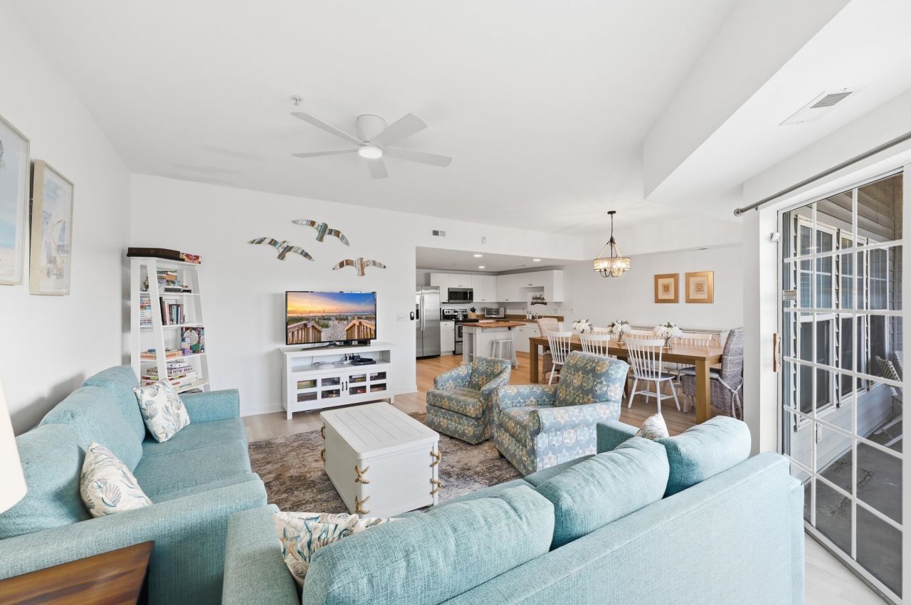 3401 N Ocean Blvd.  Photo 17