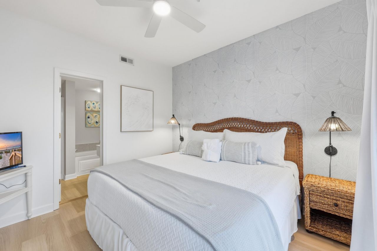 3401 N Ocean Blvd.  Photo 20