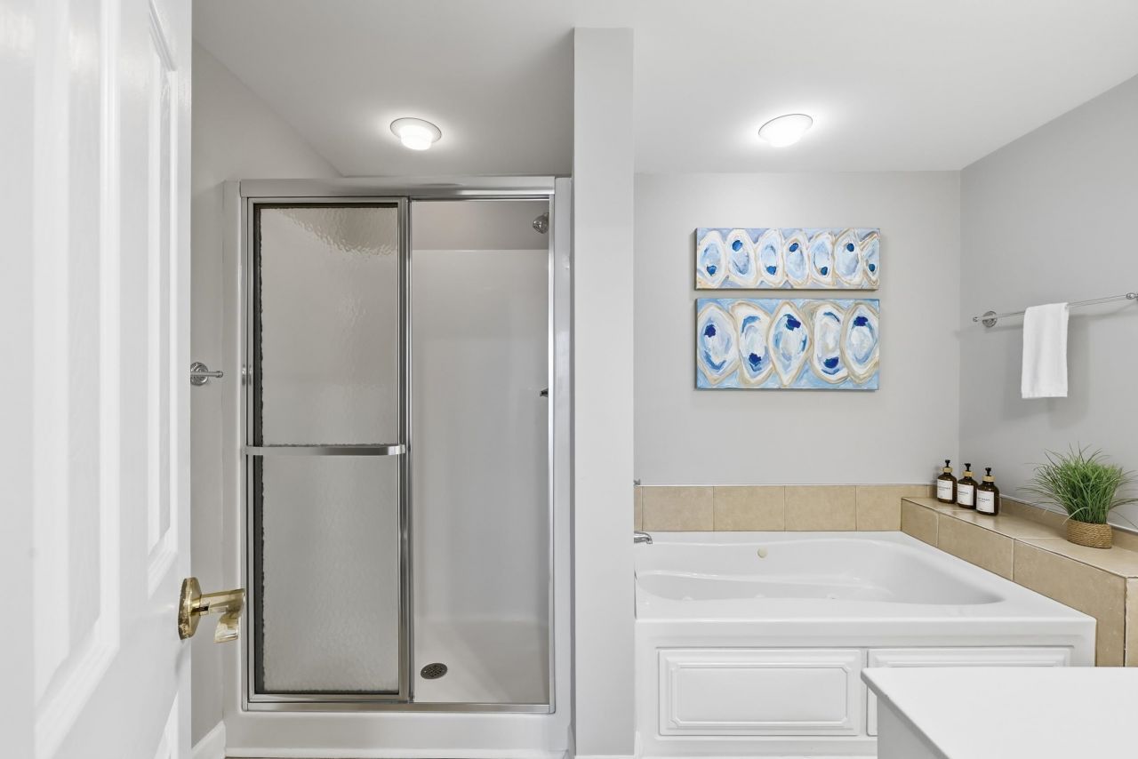 3401 N Ocean Blvd.  Photo 23