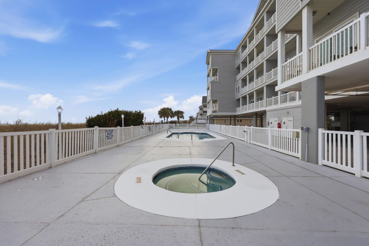 3401 N Ocean Blvd.  Photo 36