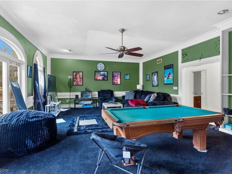 925 Colonial Drive, Youngstown, OH 44505 Photo 14