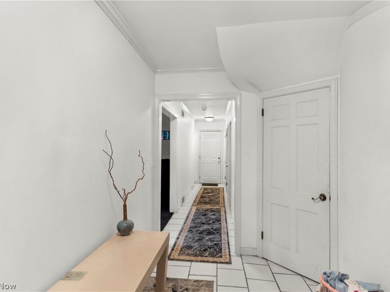 925 Colonial Drive, Youngstown, OH 44505 Photo 34