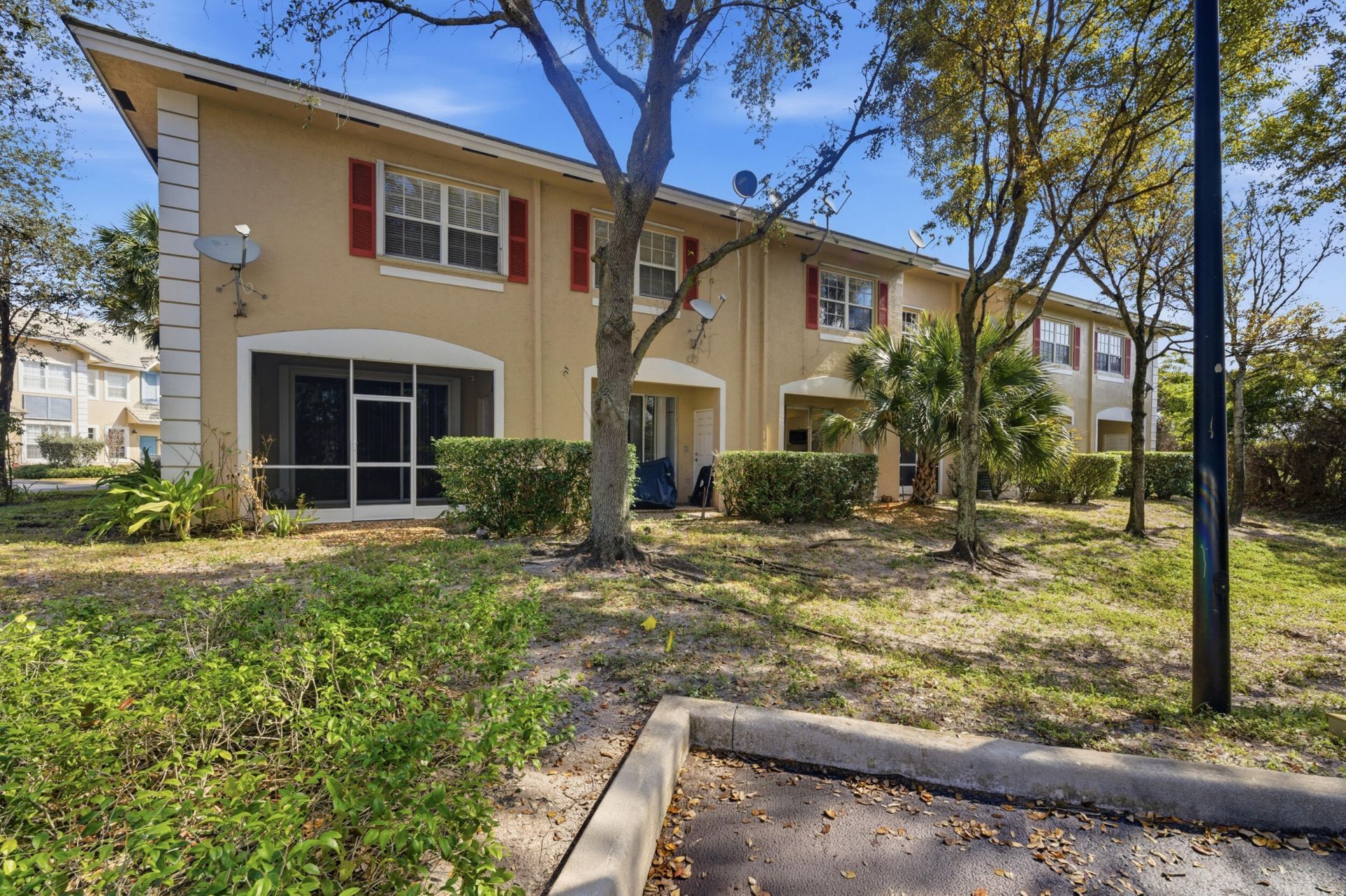 687 NW 42nd Avenue, Plantation, FL 33317 Photo