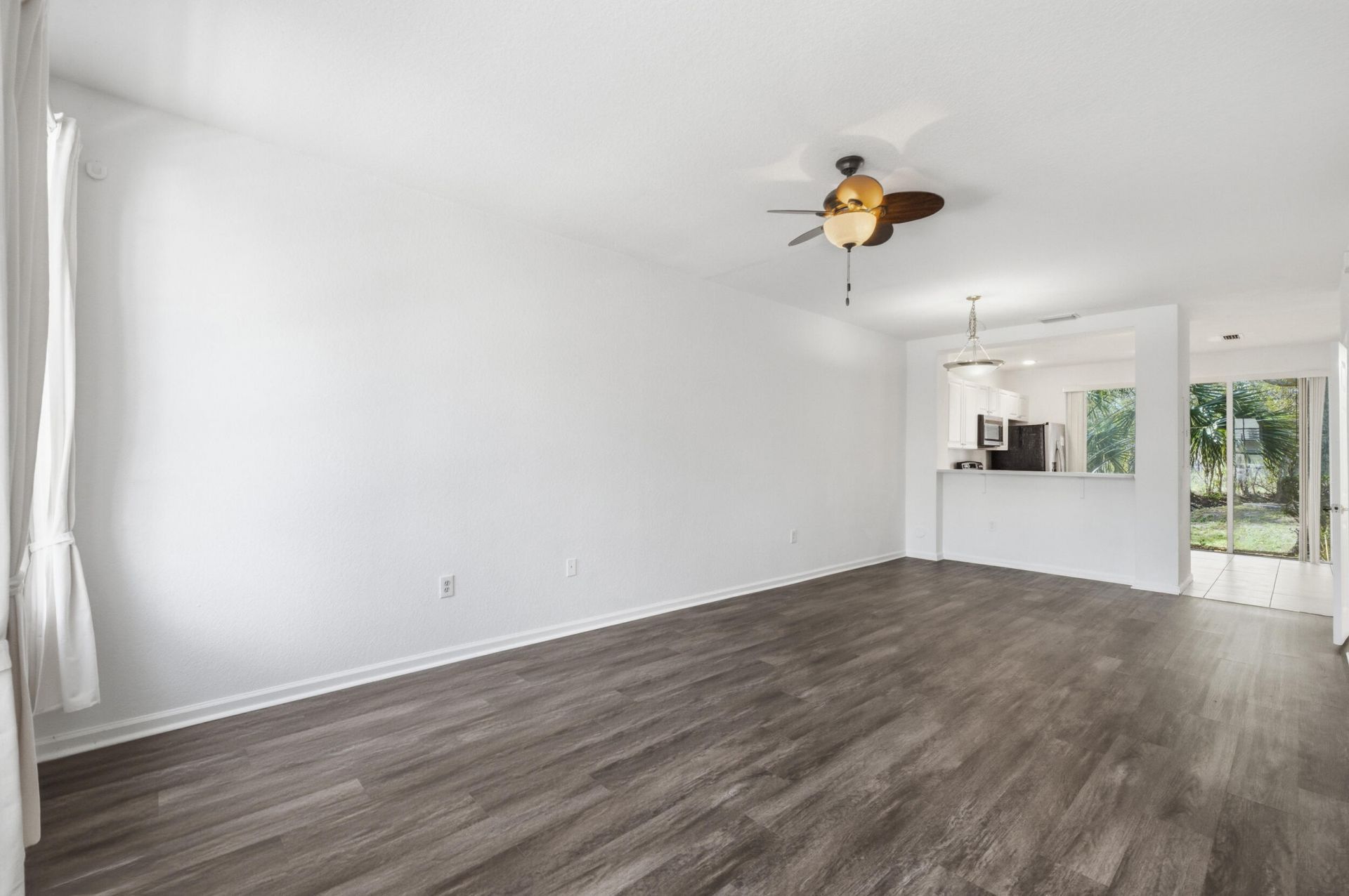 687 NW 42nd Avenue, Plantation, FL 33317 Photo