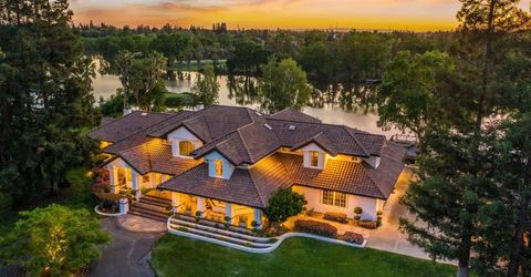 10676 Wilton Rd, Elk Grove, CA 95624 Photo