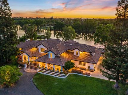 10676 Wilton Rd, Elk Grove, CA 95624 Photo