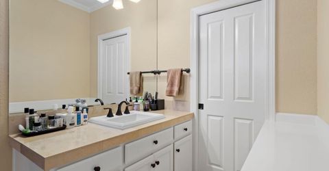 10676 Wilton Rd, Elk Grove, CA 95624 Photo