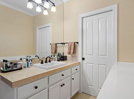 10676 Wilton Rd, Elk Grove, CA 95624 Photo