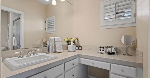 10676 Wilton Rd, Elk Grove, CA 95624 Photo