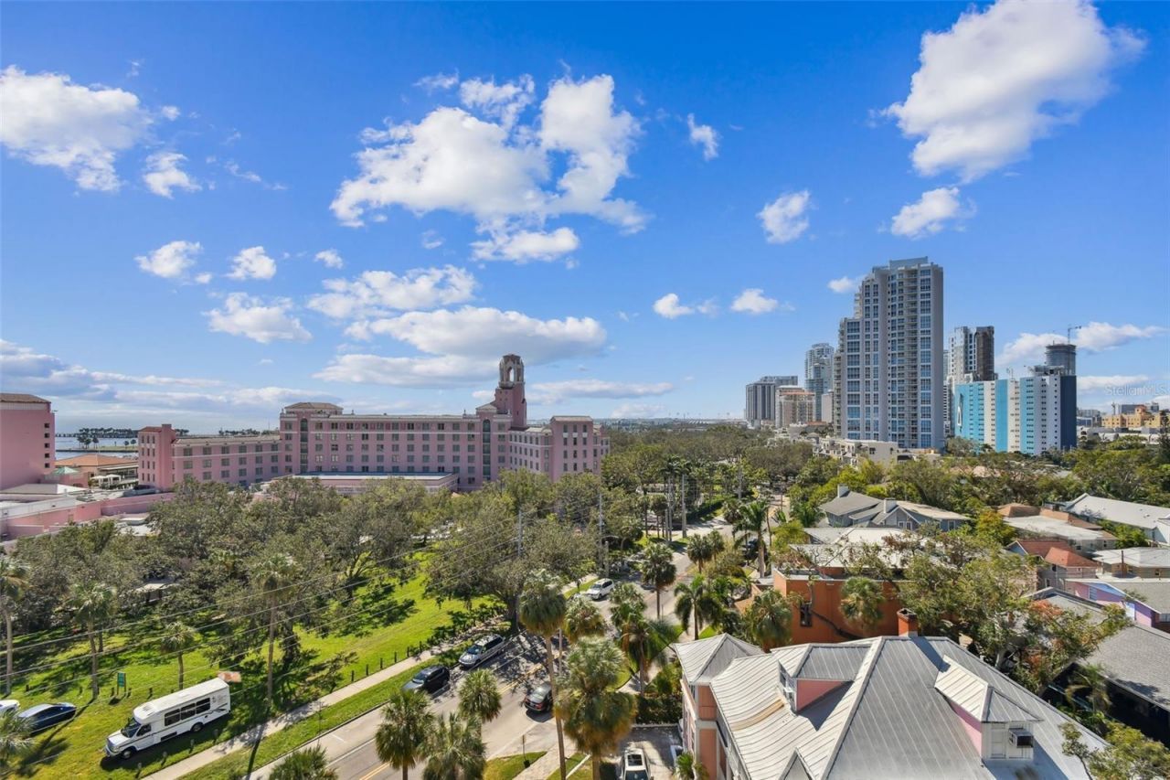 700 Beach Drive Ne, Unit 701, Saint Petersburg, FL 33701 Photo