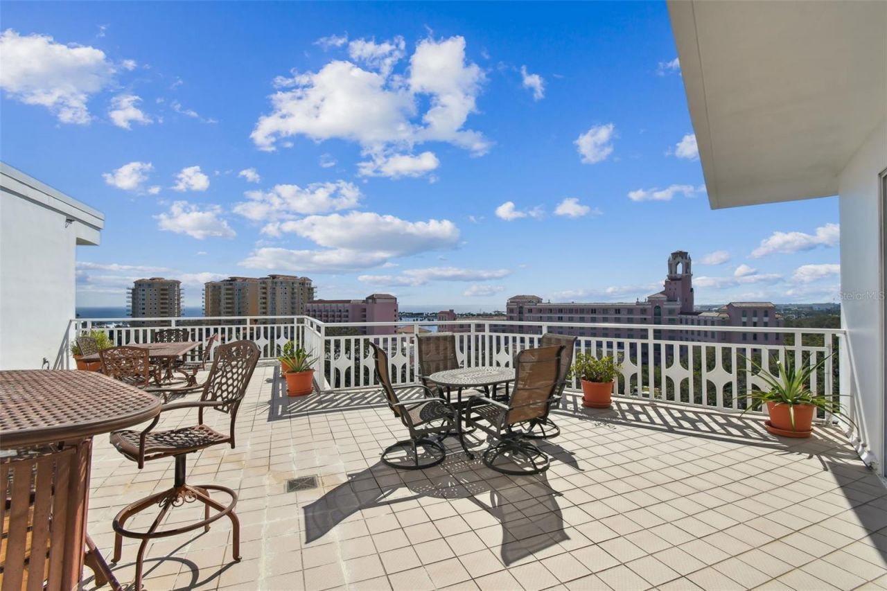 700 Beach Drive Ne, Unit 701, Saint Petersburg, FL 33701 Photo