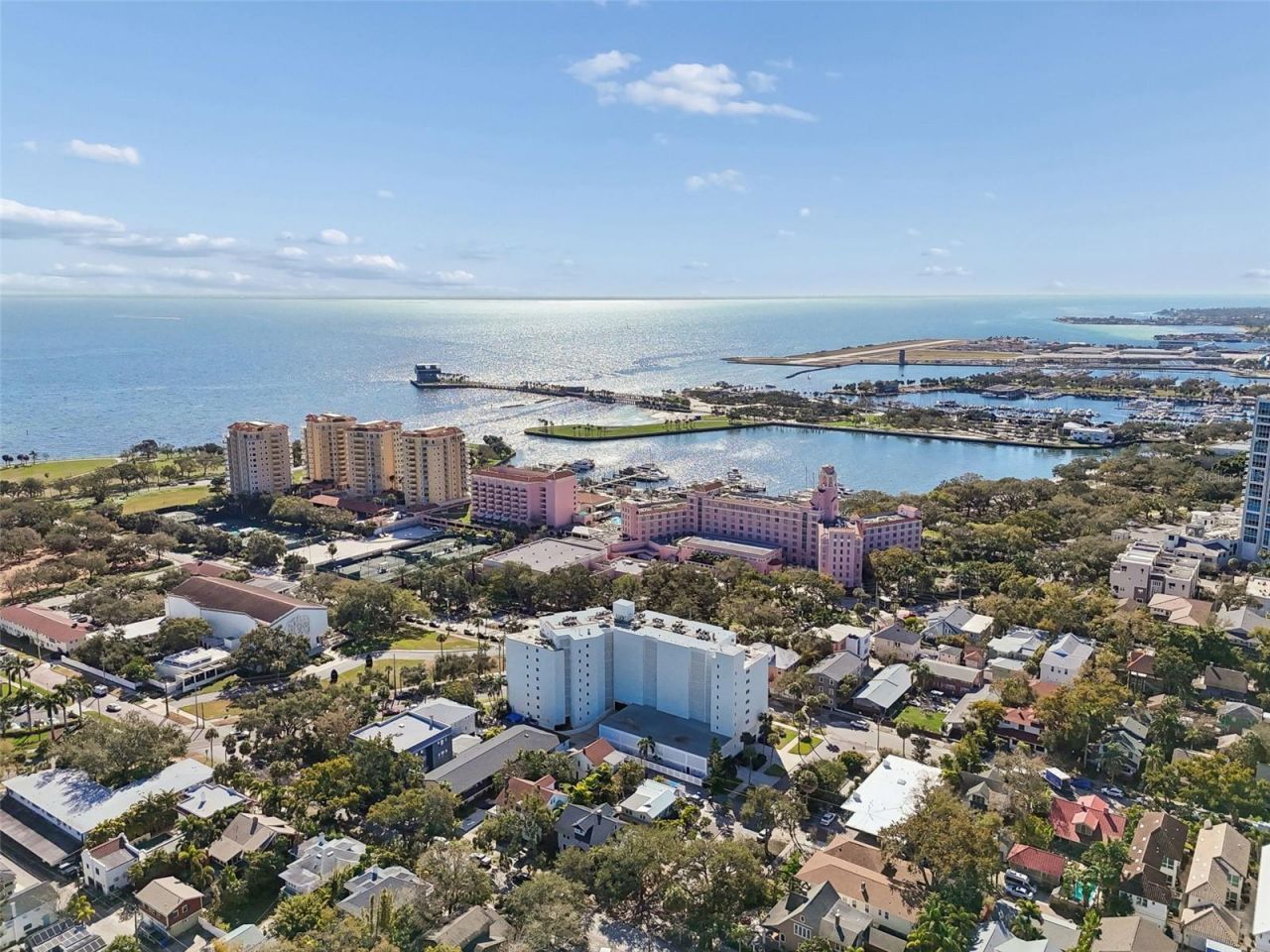 700 Beach Drive Ne, Unit 701, Saint Petersburg, FL 33701 Photo