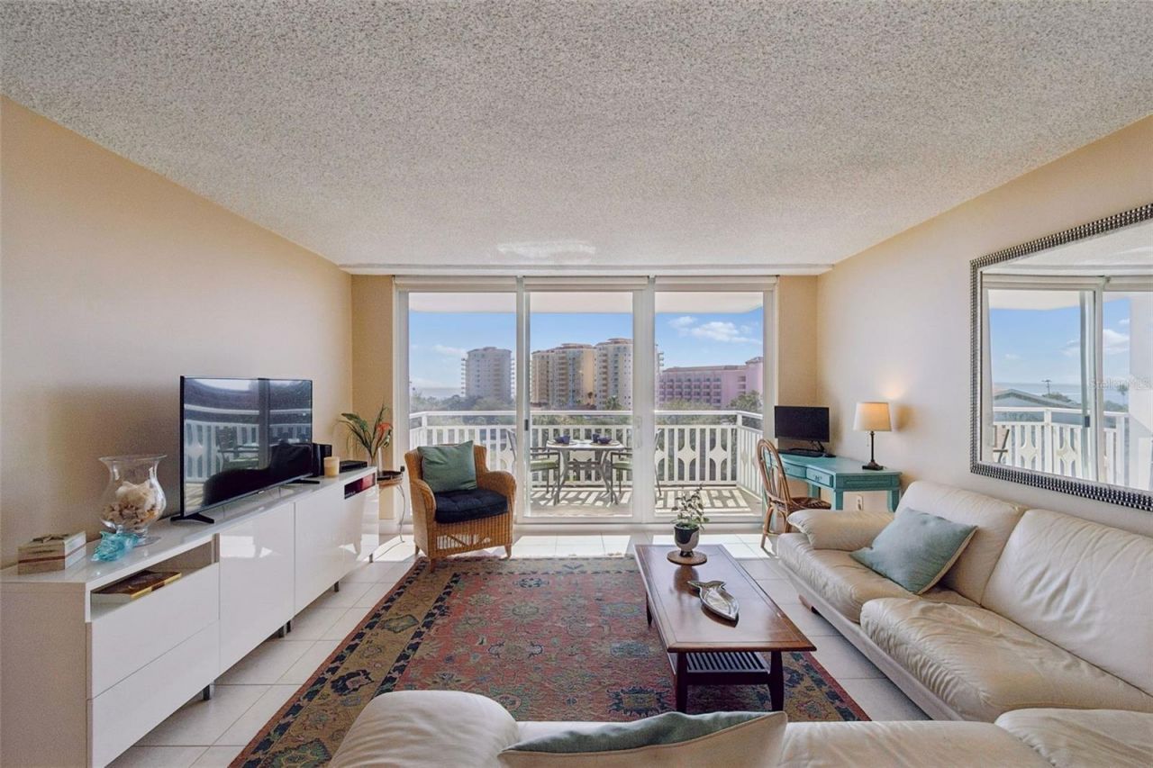700 Beach Drive Ne, Unit 701, Saint Petersburg, FL 33701 Photo