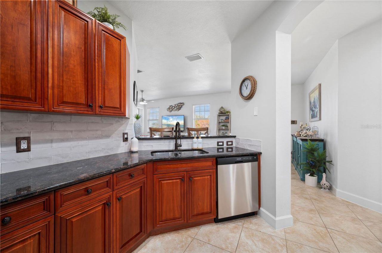 240 W End Drive, Unit 1123, Punta Gorda, FL 33950 Photo