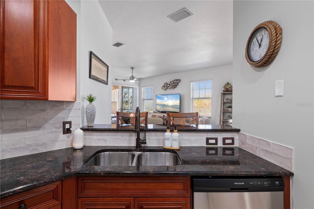 240 W End Drive, Unit 1123, Punta Gorda, FL 33950 Photo