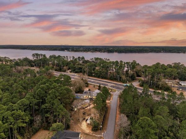 3116 Wells Beach Road, Navarre, FL 32566