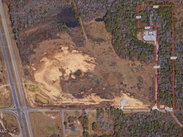 N Swan Road, Gulfport, MS 39503