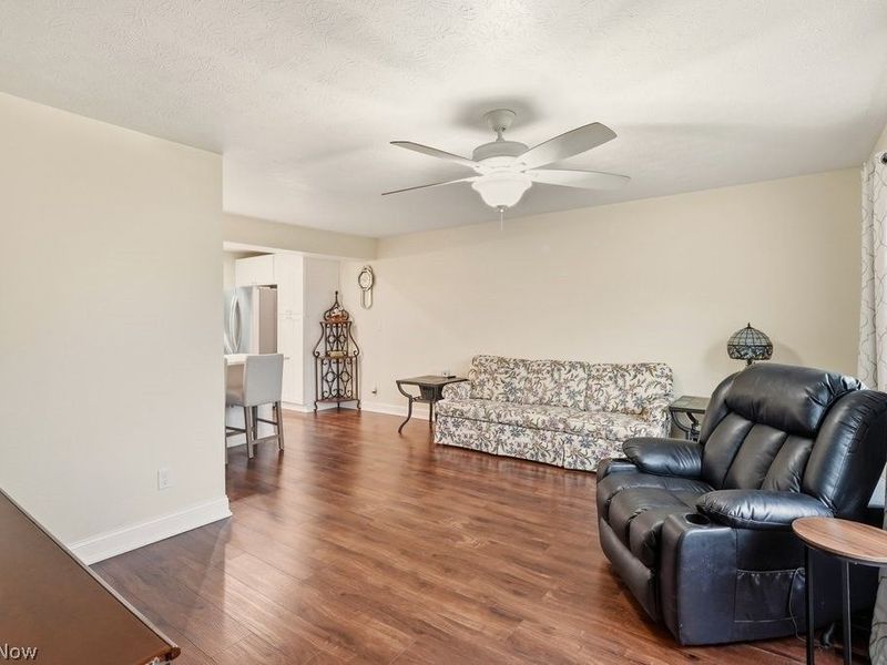 491 Tally Ho Lane, Cleveland, OH 44143 Photo 17