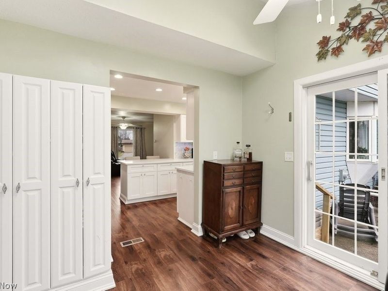 491 Tally Ho Lane, Cleveland, OH 44143 Photo 20