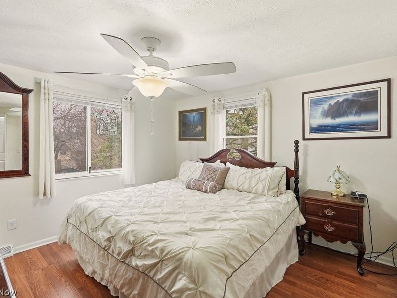 491 Tally Ho Lane, Cleveland, OH 44143 Photo 27