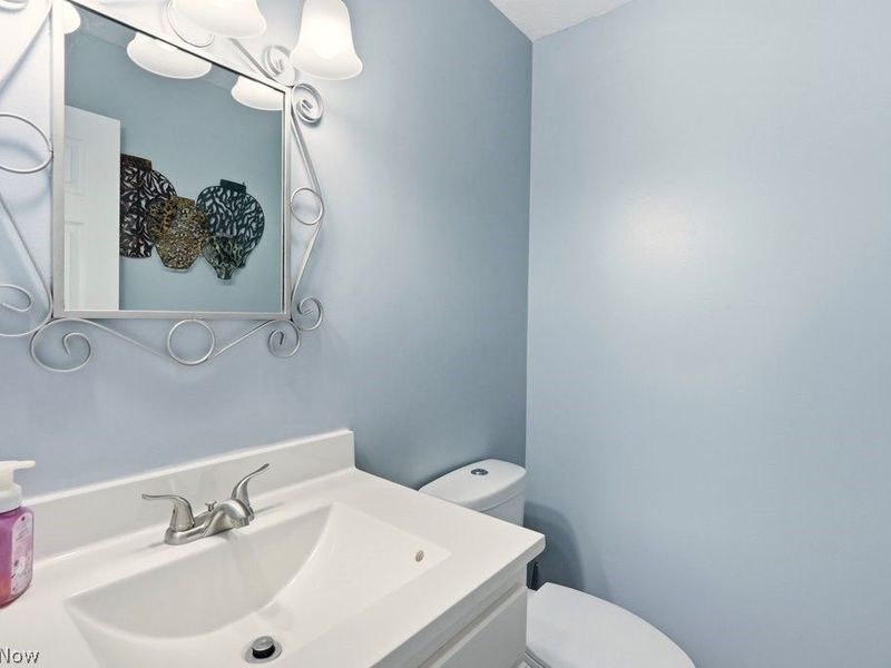 491 Tally Ho Lane, Cleveland, OH 44143 Photo 37