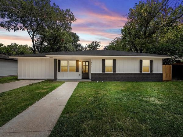 611 N Rita Street , Lacy Lakeview, TX 76705