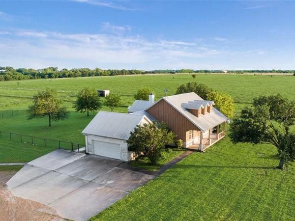 9757 Neal Road, Forney, TX 75126