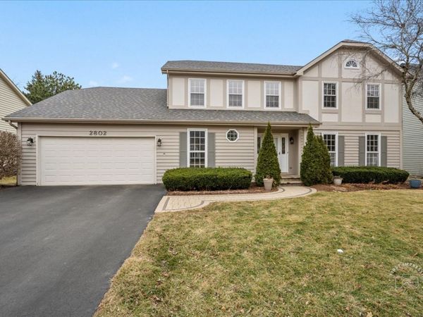 2802 Wedgewood Drive , Naperville, IL 60565