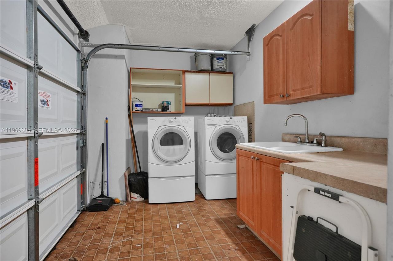 5550 S Lakewood Cir S Unit H, Margate, FL 33063 Photo