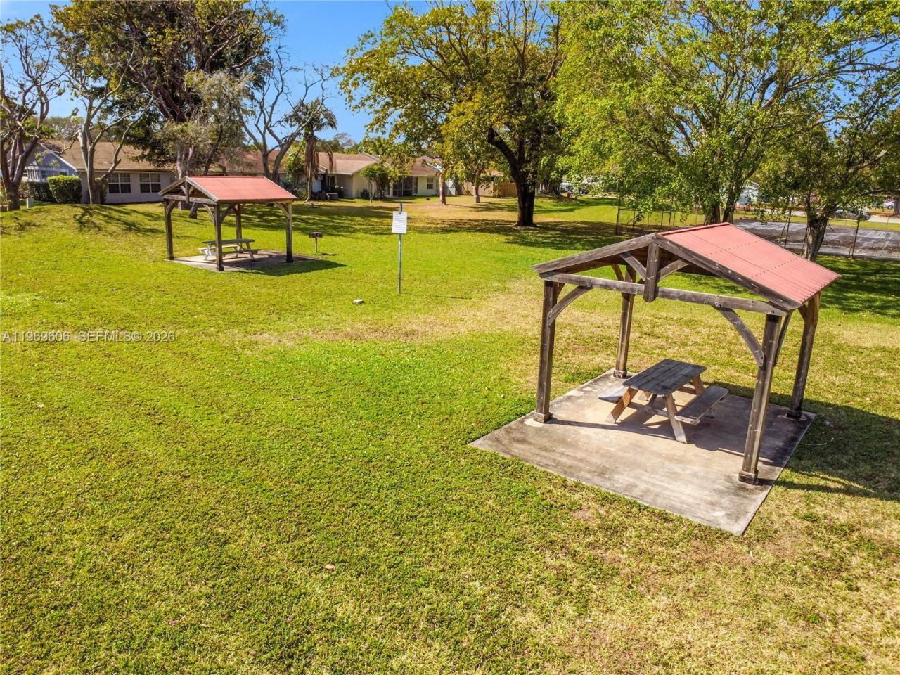 5550 S Lakewood Cir S Unit H, Margate, FL 33063 Photo