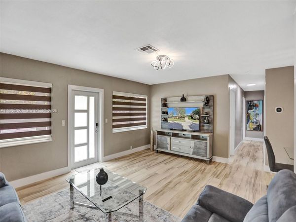 491 SE 23rd Ave, Unit 491, Pompano Beach, FL 33062