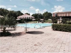 7300 NW 17th St, Unit 411, Plantation, FL 33313 Photo