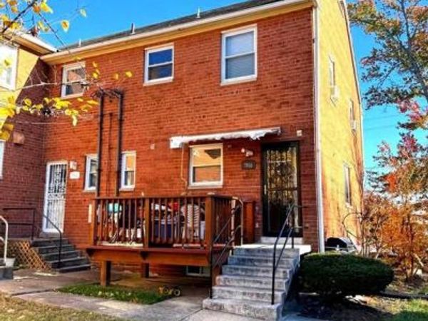 7916 RIGGS ROAD, HYATTSVILLE, MD 20783