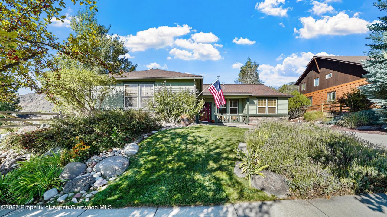 525 Wagon Wheel Circle, New Castle, CO 81647 Main Photo