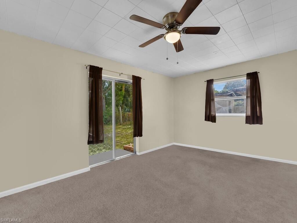 2124 E Gardenia Cir , North Fort Myers, FL 33917 Photo