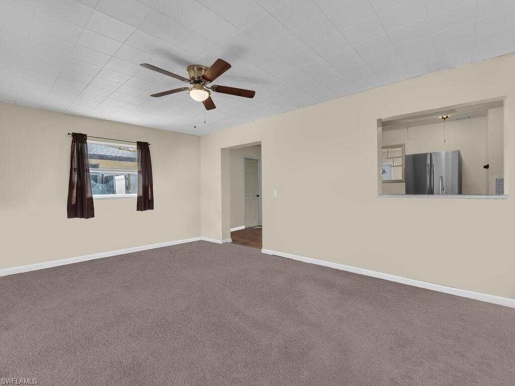 2124 E Gardenia Cir , North Fort Myers, FL 33917 Photo