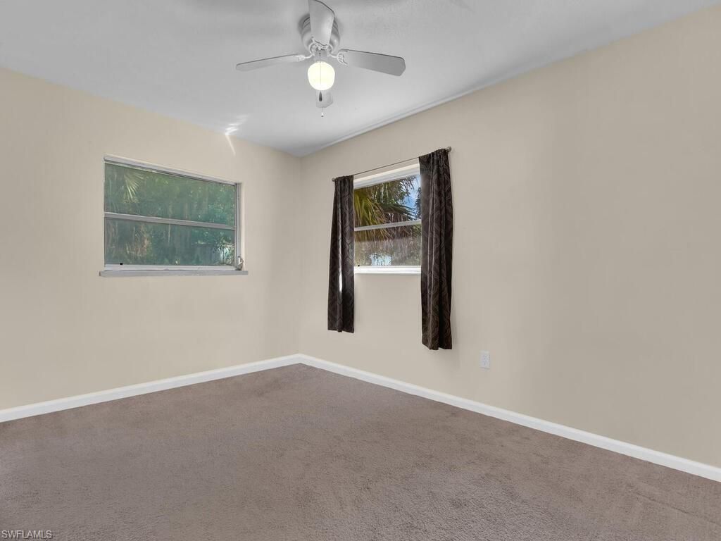 2124 E Gardenia Cir , North Fort Myers, FL 33917 Photo