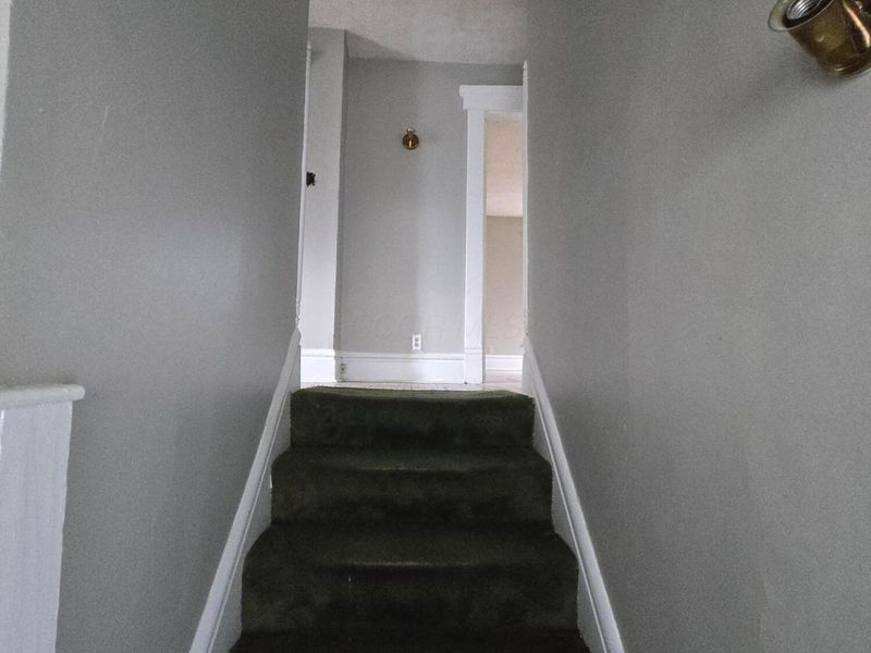 2082 N 4th Street, Columbus, OH 43201 Photo 11