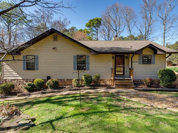 1819 Pine Needles Trail, Chattanooga, TN 37421