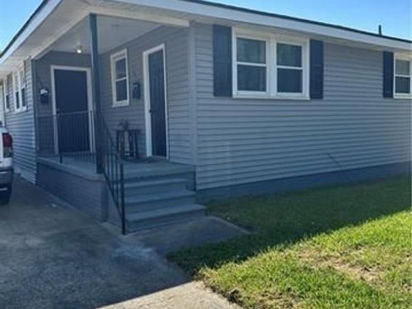 10526 ALAN Street, New Orleans, LA 70123