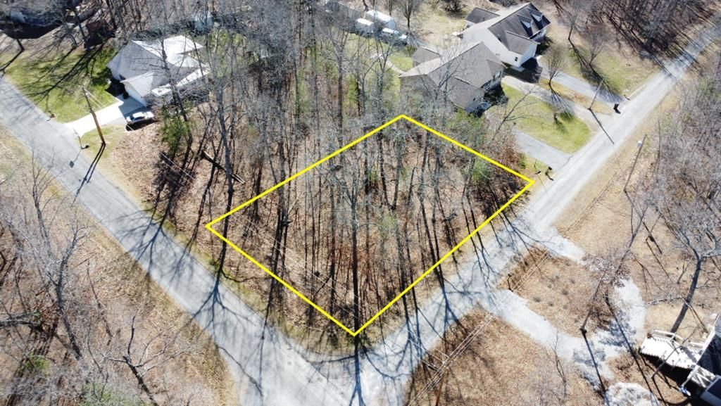 Lot 121 Pomo Cir., Crossville, TN 38572 Main Photo