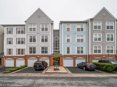 255 S PICKETT ST, Unit 302, ALEXANDRIA, VA 22304