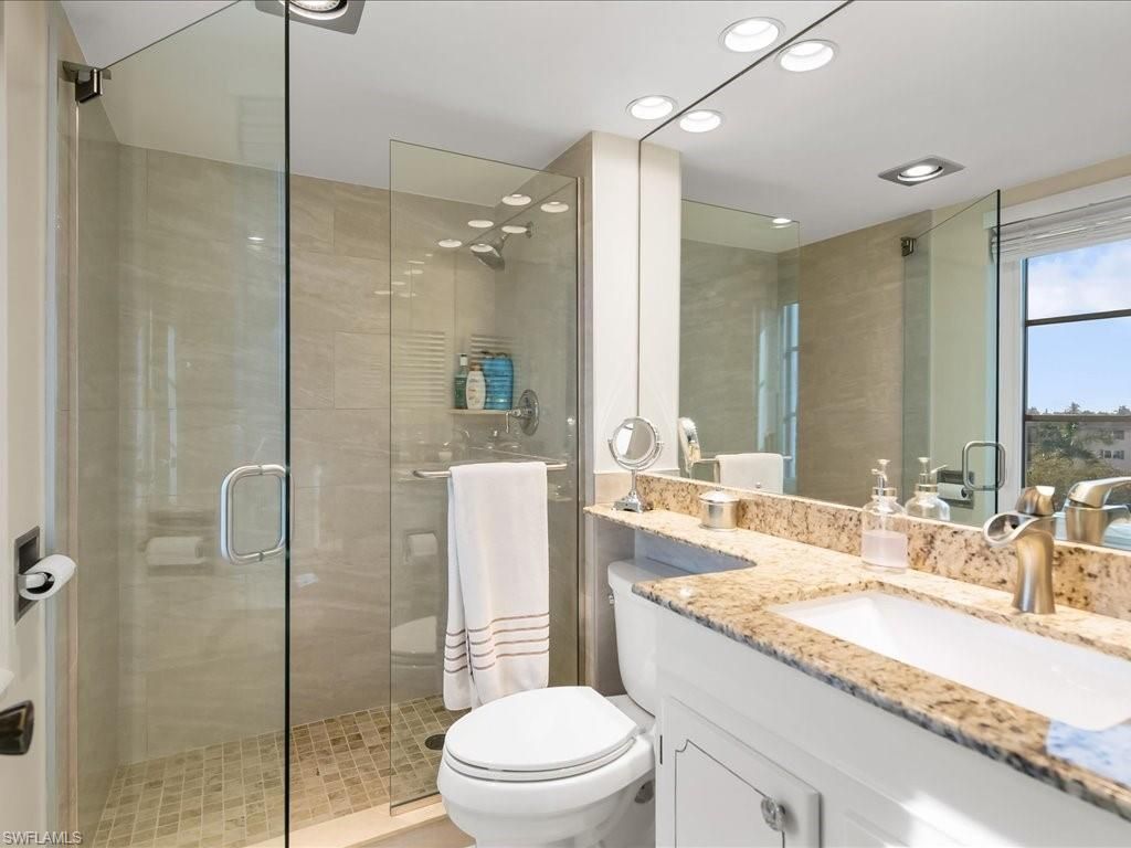 3333 Gulf Shore Blvd N, Unit 403, Naples, FL 34103 Photo