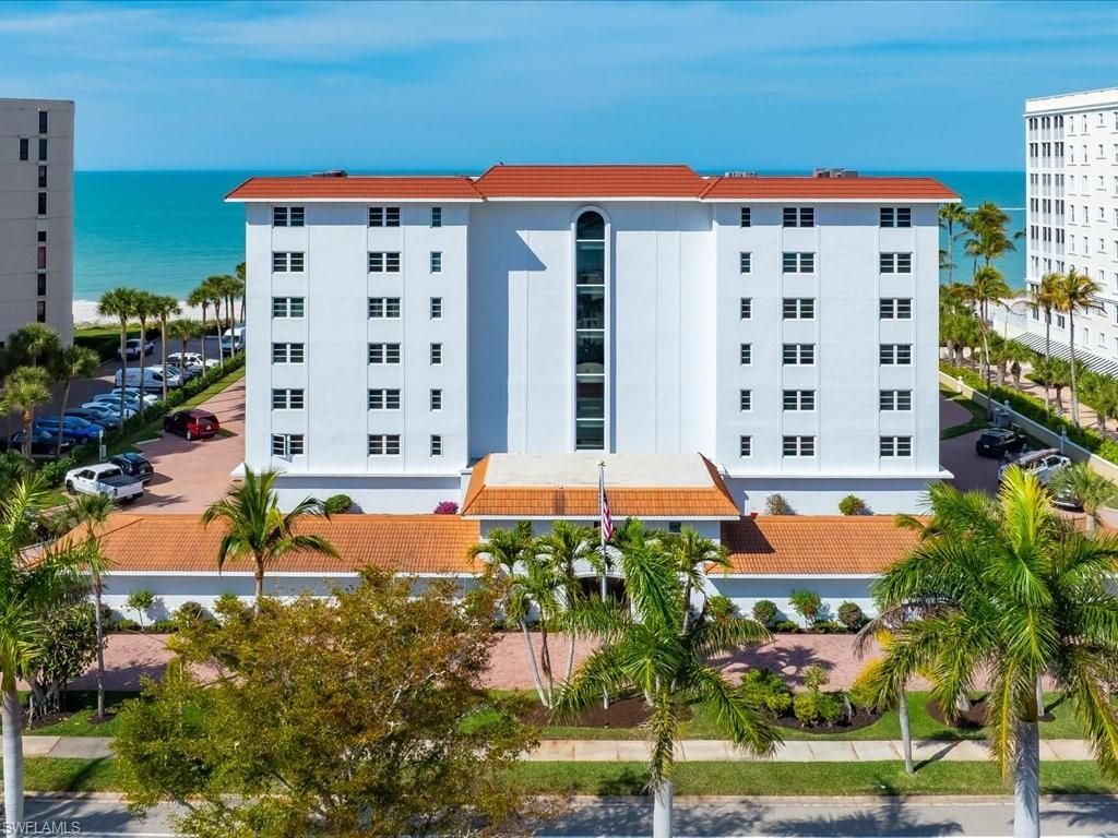 3333 Gulf Shore Blvd N, Unit 403, Naples, FL 34103 Photo