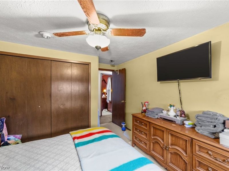 129 Hidden Tree Lane, Amherst, OH 44001 Photo 18