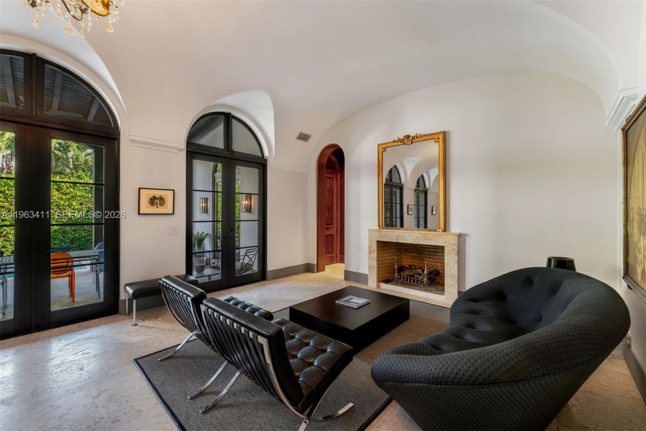 465 Hampton Ln , Key Biscayne, FL 33149 Photo